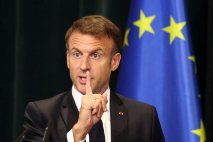 Macron: Ne smije se dozvoliti da Rusija pobijedi u Ukrajini