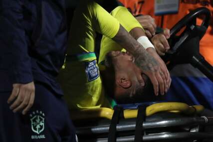 OVOG PUTA NIJE GLUMIO... Neymar završio sezonu! (FOTO)