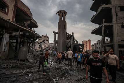 Nastavljeno bombardovanje Gaze: U novim izraelskim zračnim napadima ubijena 32 Palestinca