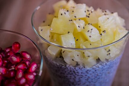 Ako želite da smršate, ovo je pravi obrok za vas: Chia puding od kokosa i ananasa
