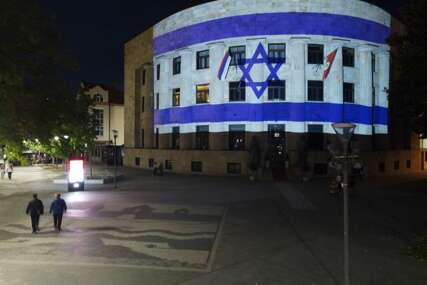 Palata RS u bojama zastave Izraela, poruku podrške poslao i Milorad Dodik