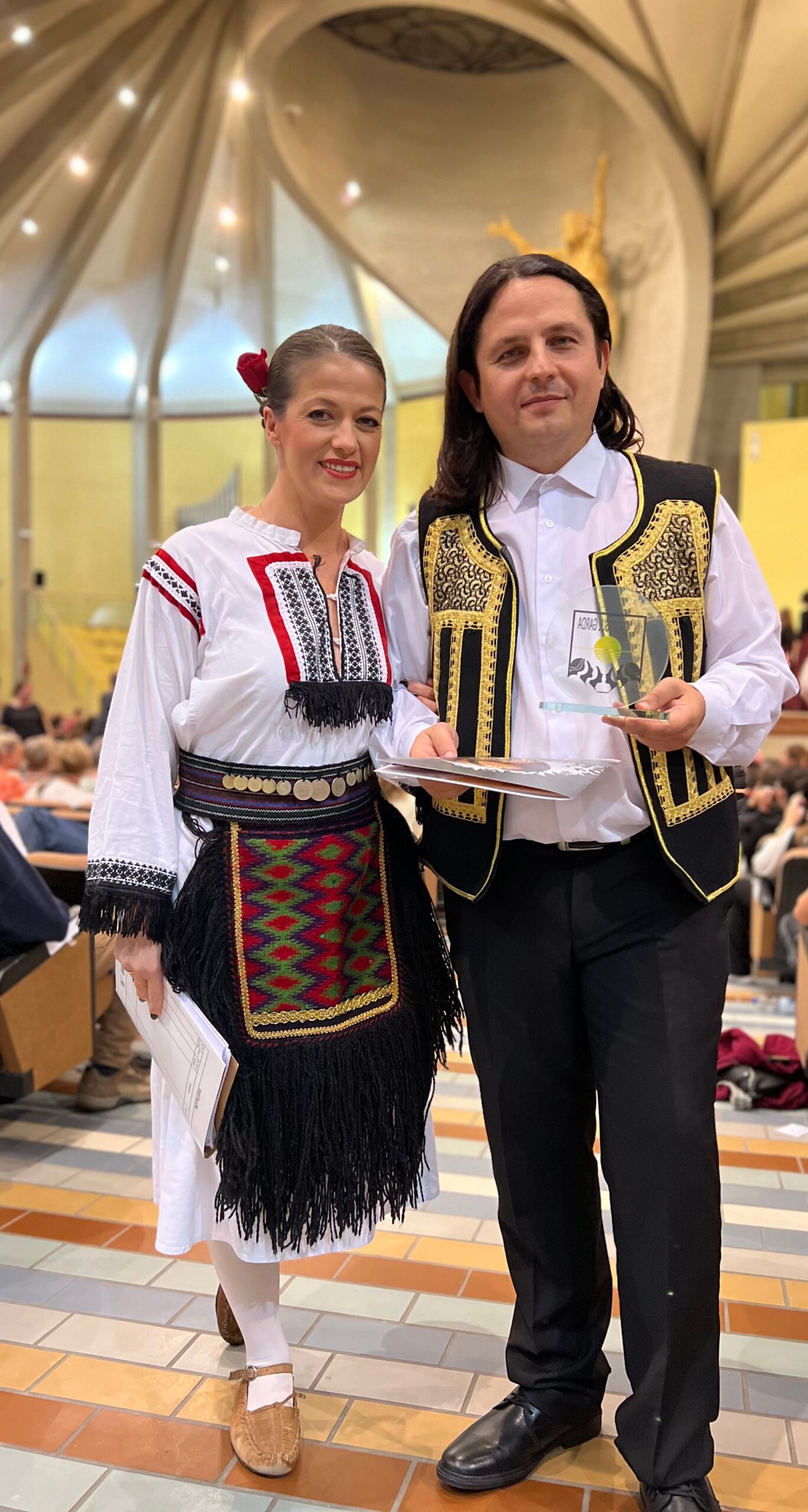 FOTO: ŽENSKI  KAMERNI HOR BANJALUČANKE
