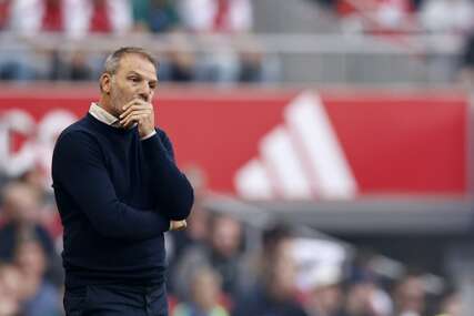 Ajax otpustio trenera nakon katastrofalnog početka sezone