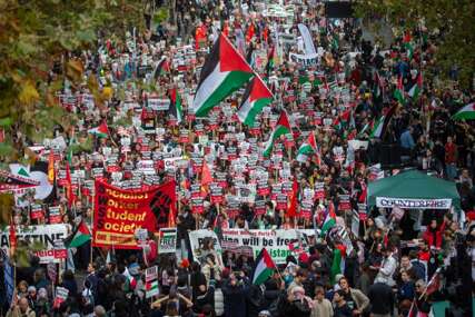 London: Desetine hiljada ljudi protestiralo u znak podrške Palestincima