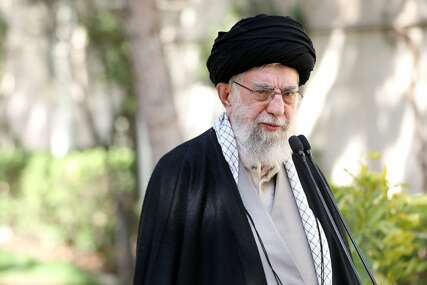 Ali Khamenei: Iran nije bio umiješan u napad na Izrael