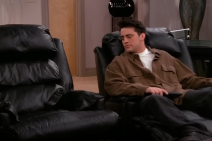 Joey bez Chandlera: Fanovi dijele emotivnu scenu iz Prijatelja