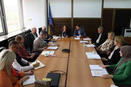 Delić: Nastavljamo aktivnosti na unapređenju kvaliteta života u Ustanovi Pazarić