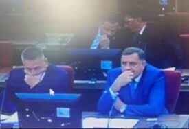 Dodik traži da mu se sudi u Banjaluci