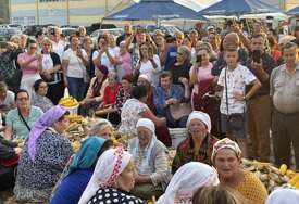Bosnainfo na "Kladuškim danima poljoprivrede": Tradicija uz igru i pjesmu