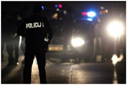 Policija u Mazdi zatekla našmrkanog vozača, imao je i paketić kod sebe