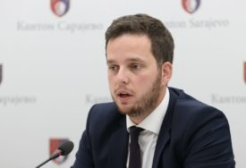Premijer Uk pred odlazak u Bruxelles: Očekujem usaglašenost učesnika iz Bosne i Hercegovine