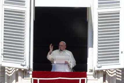 Papa apeluje za pomoć narodu Gaze