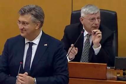 Hrvatski sabor: Dok je Plenković pričao, iz opozicije lupali po stolovima (VIDEO)
