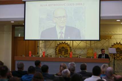 Sarajevo: Studentska konferencija o Aliji Izetbegoviću “Bosna prije svega”