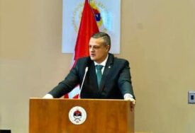 Vojin Mijatović: "Dodik će na narednoj sjednici NSRS definitivno staviti pečat na svoje ludilo i poslati RS u izolaciju"