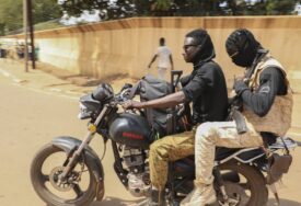 U napadu ekstremista u Burkini Faso ubijeno najmanje 40 civila