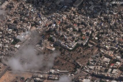 Izraelski ministar odbrane letio iznad Gaze da bi posmatrao napade, nazivajući ih "impresivnim"