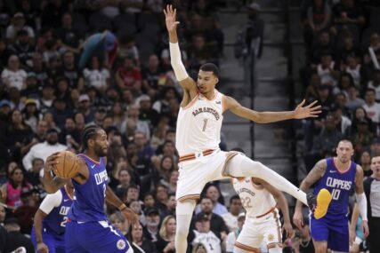 Zanimljiva NBA noć: Charlotte nakon velikog preokreta savladao Boston, Denver slavio bez Jokića