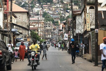 Sierra Leone proglasila policijski sat u cijeloj zemlji nakon napada na vojne kasarne