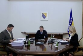 Turbulentna sjednica Predsjedništva BiH o pitanju Kosova! Cvijanović sazvala press konferenciju