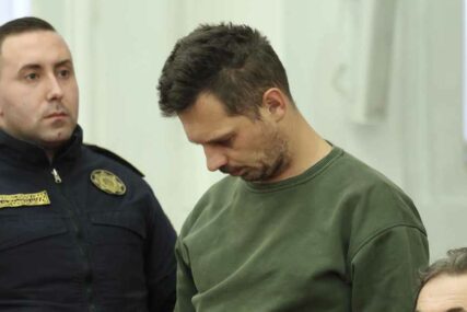 Ročište u Kantonalnom sudu: Ubica Bećirović ugrozio i život djeteta, zatražen pritvor