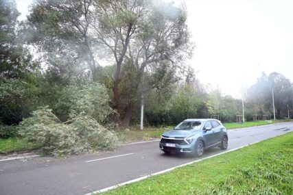 Oluja na sjeveru Evrope: Poginule dvije osobe, poremećaji u saobraćaju