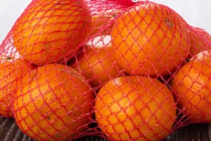 Trgovci koriste lukav trik kojim varaju kupce: Dobro pazite na ovaj detalj kada kupujete narandže, limun, grejp...