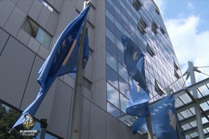 Vlada Kosova traži od EU da preispita prijedlog za ukidanje viza i građanima Kosova, koji posjeduju srbijanske pasoše