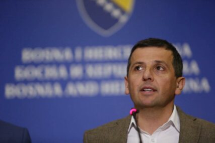 Vukanović neće prisustvovati sastanku “Trojke”: “Birali su Dodika i HDZ, neka se s njima dogovaraju”
