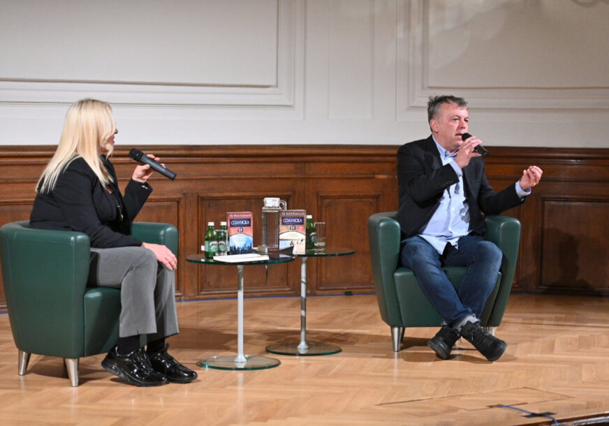 Nele Karajlić promovirao knjigu u Beču