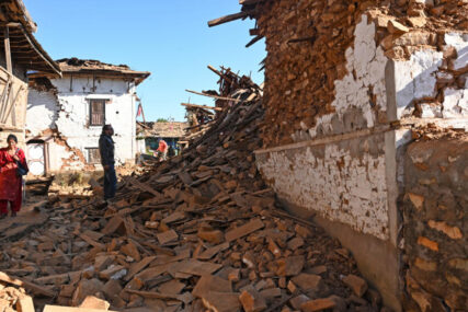 Raste broj mrtvih u razornom zemljotresu u Nepalu