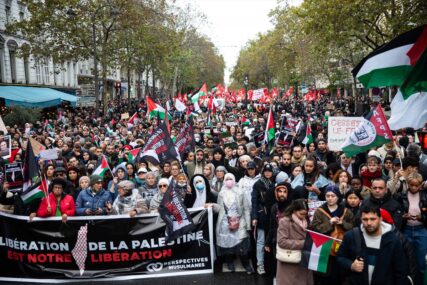 Hiljade demonstranata na propalestinskim skupovima u Parizu