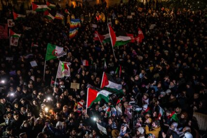 Hiljade ljudi u Parizu na novom skupu podrške Palestini