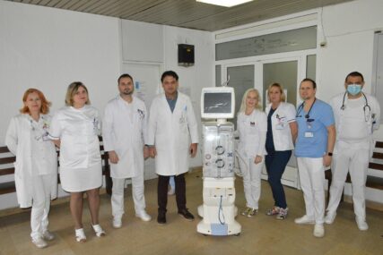 UKC Tuzla: Nabavljen novi hemodijalizni aparat
