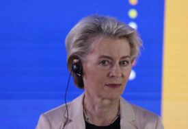 Ursula von der Leyen: EU bi trebao početi pregovore o članstvu s Ukrajinom u junu