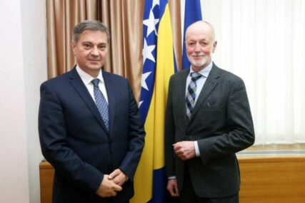 Zvizdić ugostio ambasadora Njemačke: Podrška procesima euroatlantskih integracija BiH