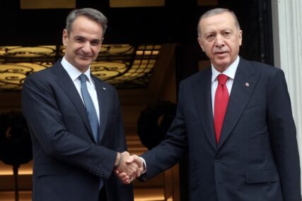 Erdogan: Turska i Grčka mogu riješiti probleme bez uplitanja treće strane