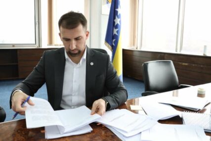 Ministar Delić donio Pravilnik za jačanje kvaliteta usluga u pet ustanova socijalnog zbrinjavanja u FBiH