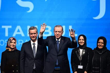 Erdogan: Pravedan svijet je moguć, ali ne sa Sjedinjenim Američkim Državama