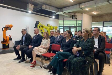 Otvoren prvi digitalni inovacijski centar u oblasti industrijske robotike i automatike u Tuzli