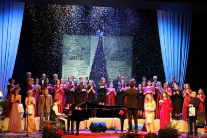 Tradicionalni novogodišnji koncert hora 'Lege Artis' u BKC Tuzla 28. decembra