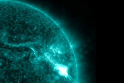 Nevjerovatan prizor iz svemira: NASA objavila fotografije solarne baklje koja je izazvala smetnje na Zemlji