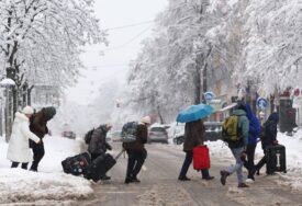 Njemačku okovao snijeg: Ekstremno hladno vrijeme i ledena kiša, poginule tri osobe