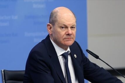 Scholz će u četvrtak Bundestagu poslati izjavu o sigurnosti u Njemačkoj