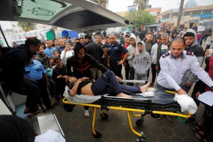 WHO upozorio da napadi na Gazu ometaju isporuku medicinskog materijala