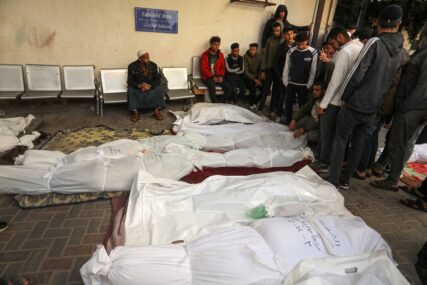 Desetine mrtvih u izraelskim napadima na Pojas Gaze tokom noći
