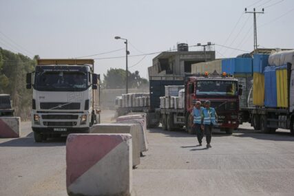 Izrael ponovo otvorio prelaz s Pojasom Gaze za preglede konvoja pomoći