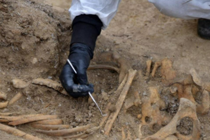 U dvorištu mostarske škole pronađeni posmrtni ostaci