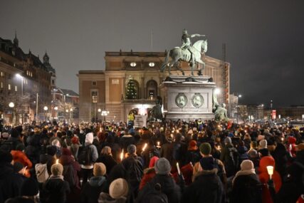 Švedska: Stotine ljudi na propalestinskom skupu u Stockholmu