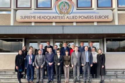 Članovi delegacije PSBiH posjetili Štab Vrhovne komande NATO-a SHAPE u Monsu